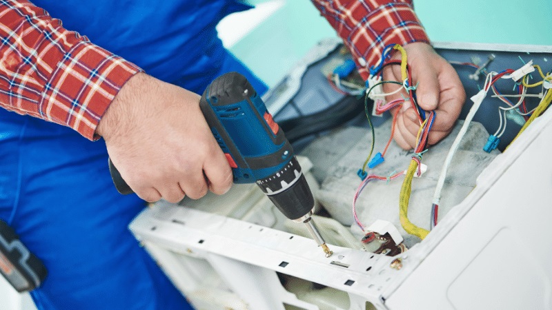 Balçova Gorenje Gorenje çamaşır makinesi kart tamiri – Su almama arızası orijinal parça ile giderildi. - Teknik servis örneği